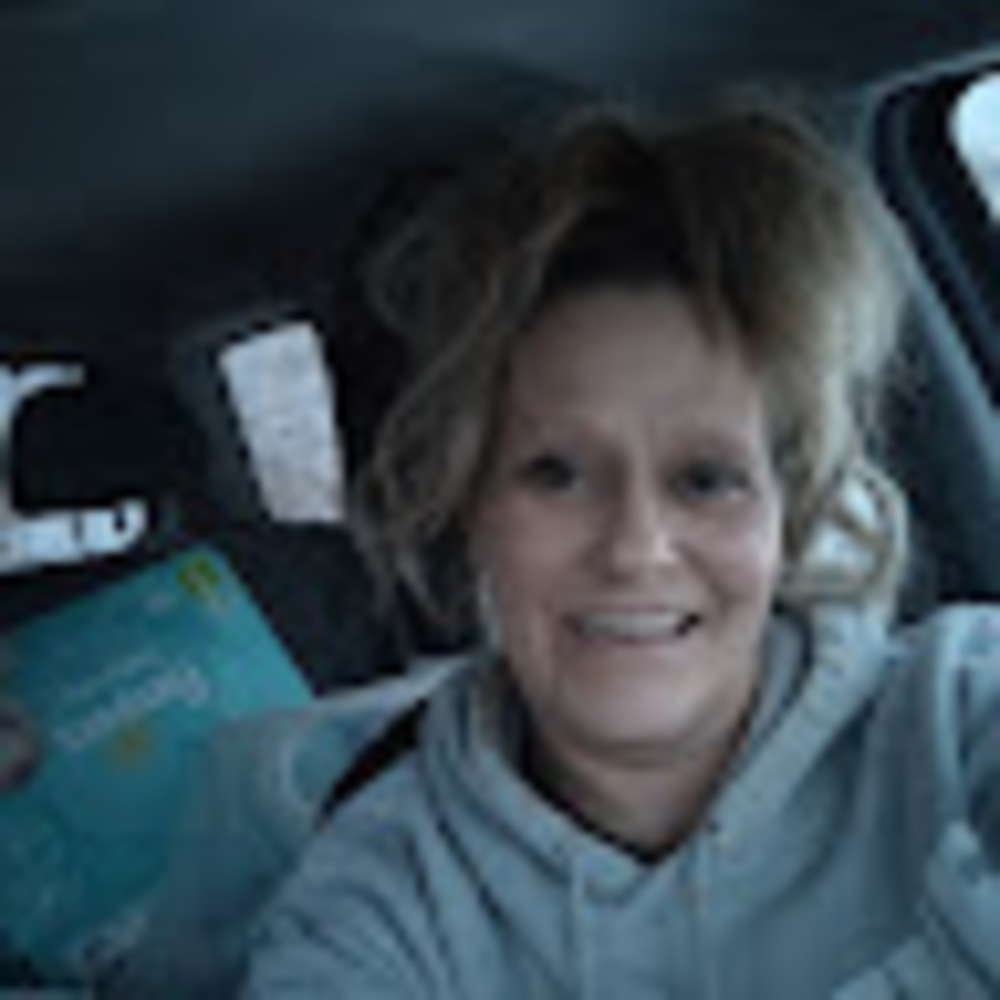 Meet your Posher, Linda